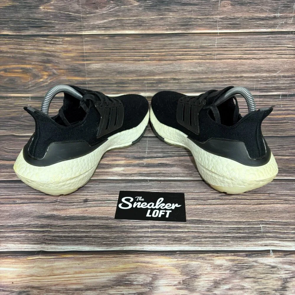 Adidas Ultraboost‎ 21 Women's Black Athletic Running Shoes Size 7.5